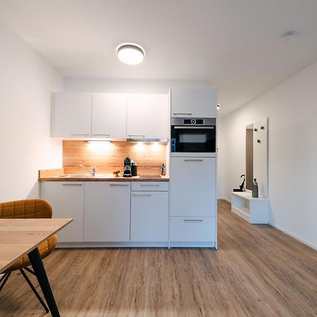 Zentrahome - Balkon Outlet Zentral Smarttv Business Metzingen  Luaran gambar