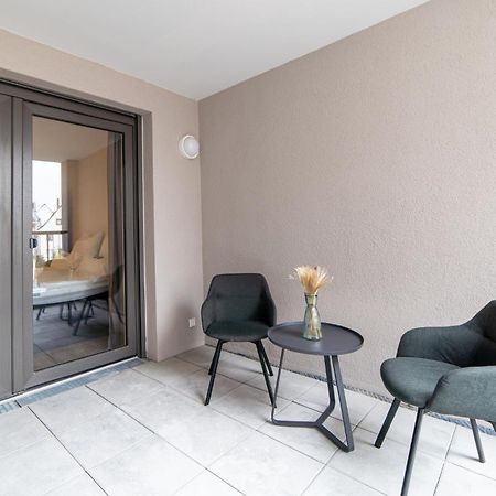Zentrahome - Balkon Outlet Zentral Smarttv Business Metzingen  Luaran gambar