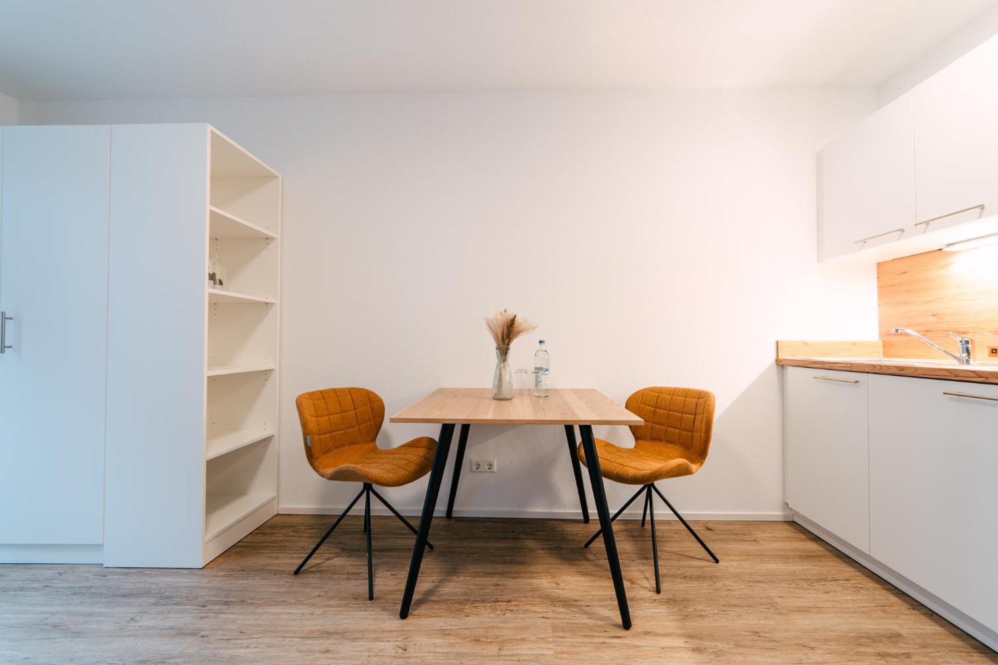 Zentrahome - Balkon Outlet Zentral Smarttv Business Metzingen  Luaran gambar